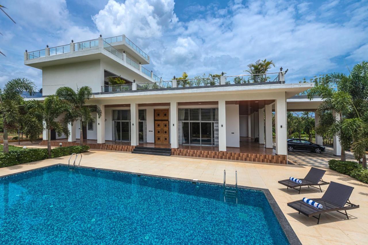 Chinchavli Saffronstays Odyssey, Karjat - 10 Acres Pet-Friendly Estate With Swimming Pool المظهر الخارجي الصورة