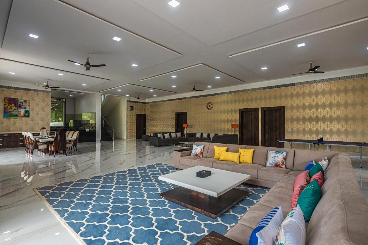 Chinchavli Saffronstays Odyssey, Karjat - 10 Acres Pet-Friendly Estate With Swimming Pool المظهر الخارجي الصورة