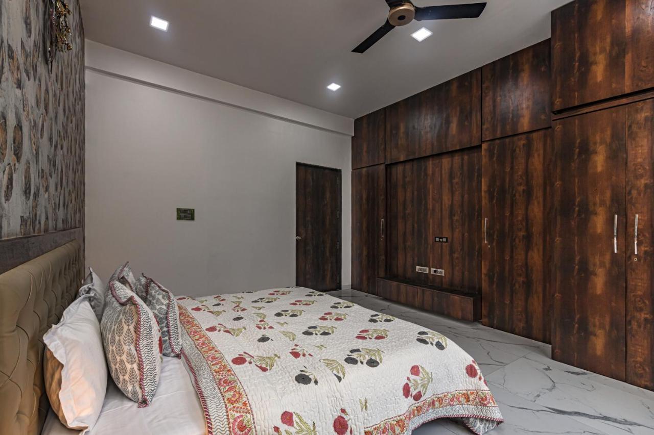 Chinchavli Saffronstays Odyssey, Karjat - 10 Acres Pet-Friendly Estate With Swimming Pool المظهر الخارجي الصورة